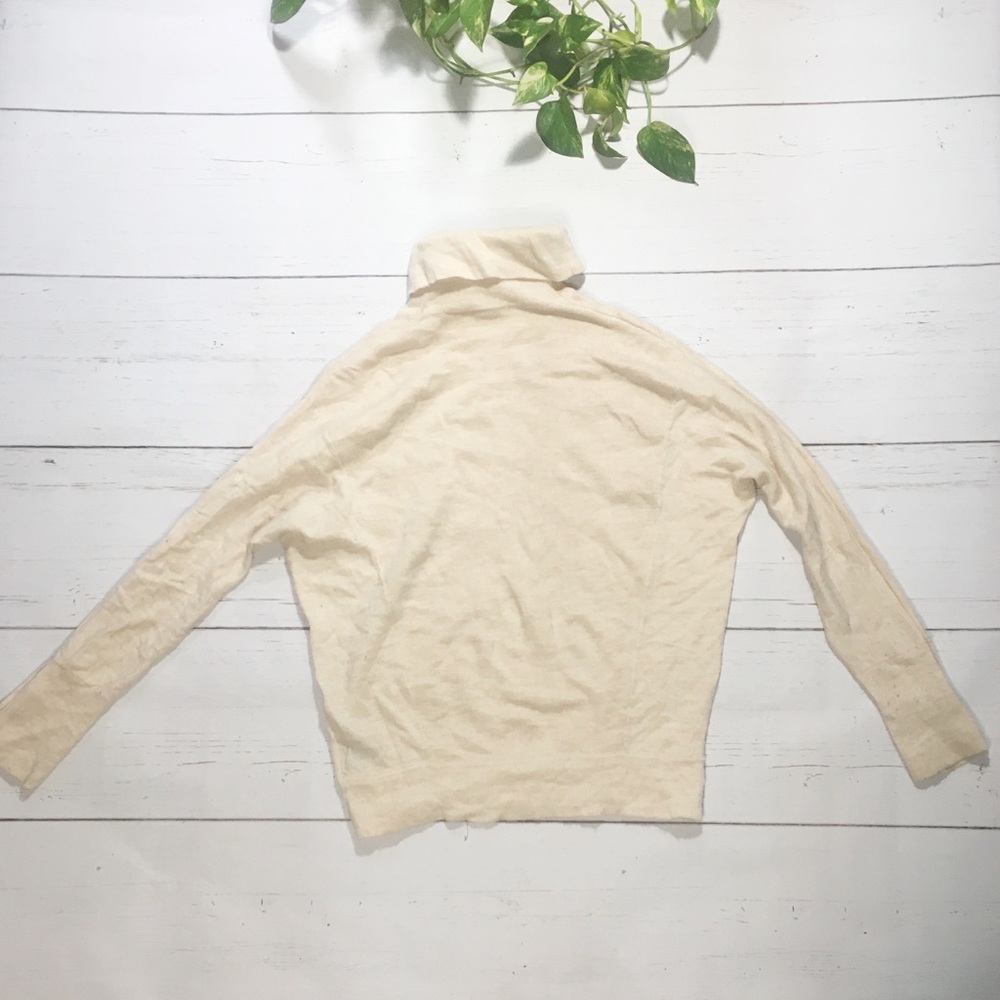 Anthropologie Cream turtleneck wool sweater size s - Picture 11 of 11
